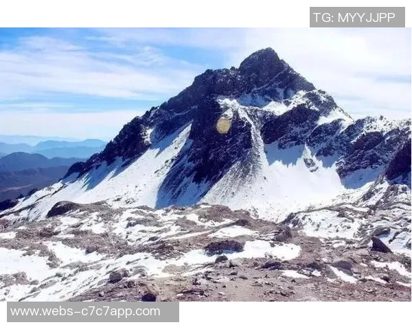 吴敏亲授攀岩技巧与心得体会助你轻松征服高峰